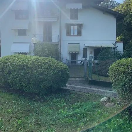 Apartament Lory *